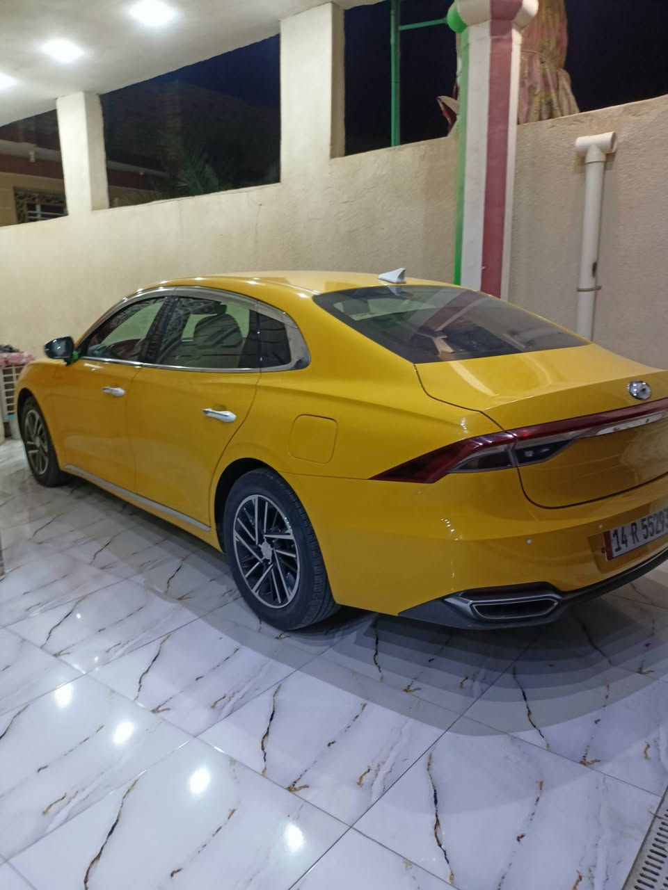 سلام عليكم ازيرا موديل 2023 كفاله عامه رقم بصره بسمي ماشيه 15 الف وارد كوري اصل غاز سياره بعدهي زيرو سياره امفوله امصفره هيئه وغرامات  سعر 215 وبيه مجال بسيط مكان البصره لاستفسار ***********
