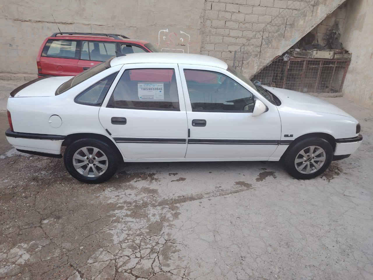 اوبل فكتوره حجم 16 موديل 91 محرك وكيار شرط السعر( 46(***********)
