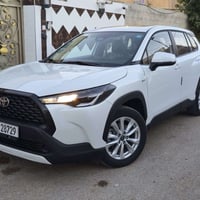 كورلا كروس موديل ٢٠٢٤ ماشية ٢٠ الف مقفولة من الضربة والصبغ مواصفات الك...