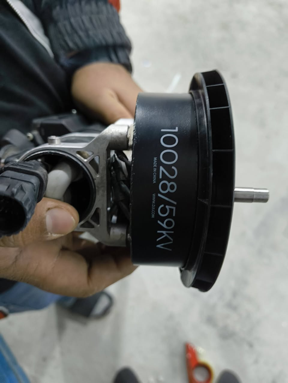 ذراع درون دي جي اي
اعلا سعر 
***********
