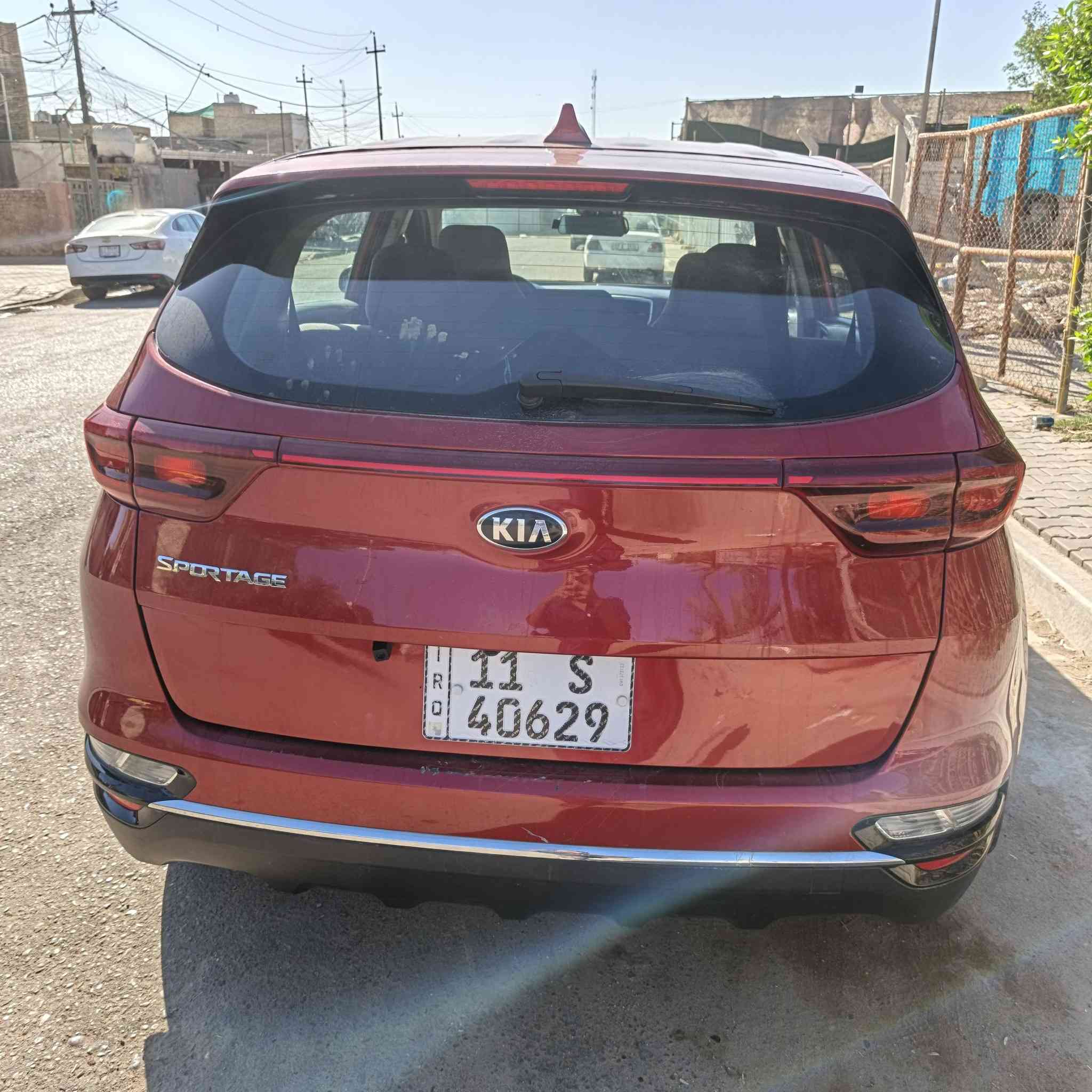 سلام عليكم سبورتج موديل 22 مكينه 2400موصفات عده البصمه والبنرامه سياره حلوه وجديده وسونار مرفق بل صور السعر 158رقم الهاتف ***********
