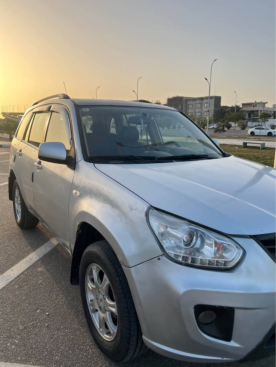 شيري تيكو 2013 كير ومحرك بلاد مكفولات ماشيه 132 حداديه اماميه وخلفيه جديده تبريد شغال البدي بدون ضربه بيه جراد شوف العين دواخل نضيفه كهربائيات شغاله رقم بصره مشروع وطني العنوان بصره حي الحسين 
***********
السعر 45$ البصرة, العراق
