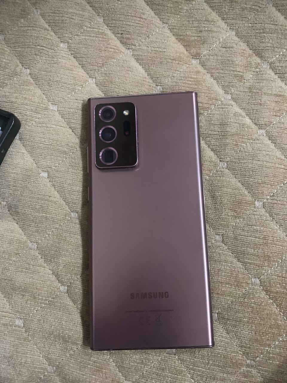 نوت ٢٠الترا. يرادله شاشه مكفول عدا شاشه مكاني بغداد ذاكره ٢٥٦ رقمي ***********
