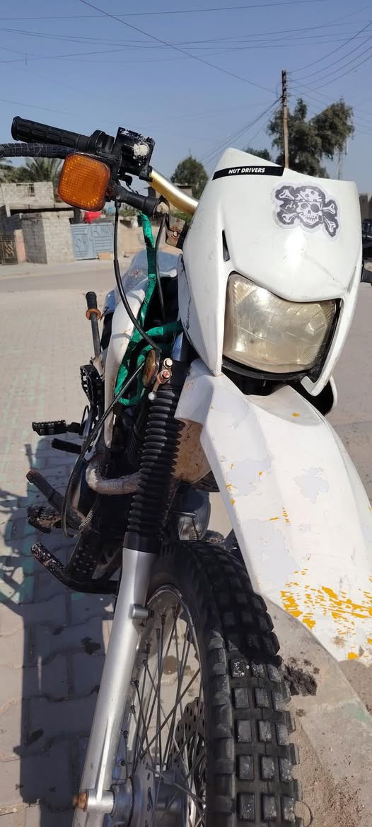 دراجه البيع تصال عله رقم ‭٠٧٧٦ ٢٤٠ ١٣٧١‬مكانه بغداد زعفرانيه كاطعه زنجيل بس
