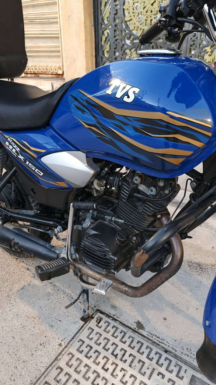 دراجه TVS للبيع رقم بصره
تاخذ الدراجه شرط الفحص وكل نقص مابيها ونضافتها 98٪دراجه ما ماشيه هواي اخت الحديده السعر 28000000 مليون وبيها مجال قليل الموقع البصره دور الصحه وللتواصل *********** واتساب
