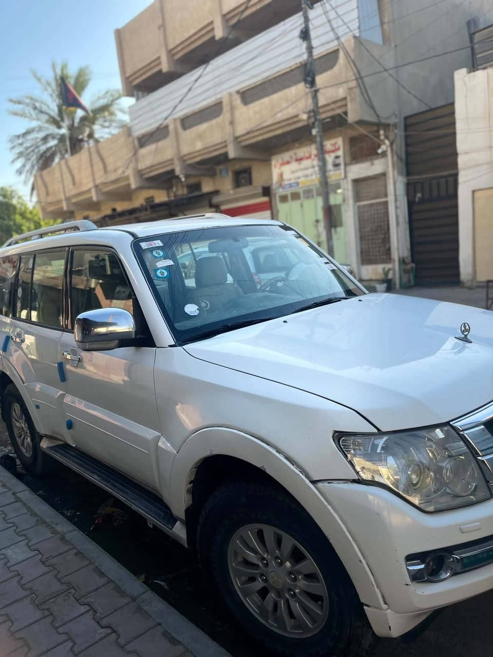 السلام عليكم باجيرو موديل 12 محرك 3500 ثلاث قطع تبريد سبعه راكب سياره بيهه ثلاث قطع عكس السائق رقم نكليزي مشروع وطني بسمي سياره جاهزه مابيهه نقص مكاني واسط عزيزية سعرها مناسب
  ***********
