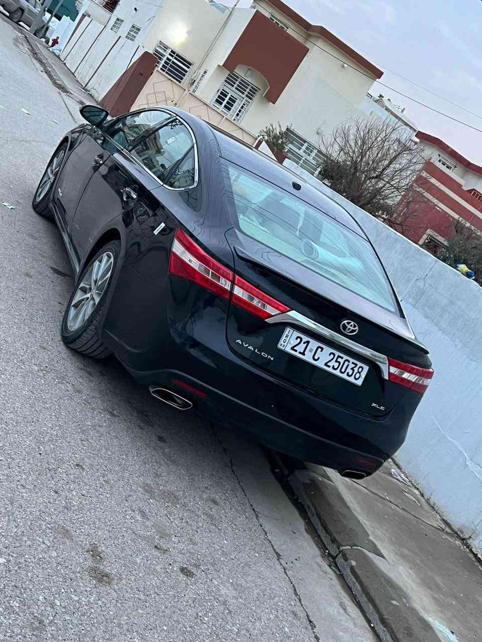 ئه ڤه لۆن ٢٠١٥  xle فول.       سعرى  (١٥٧$)
***********

سه ياره كه ئه مريكى مواسه فات خليجيه فول فول مواسه فاته 

گيرو مه كينه ى به شه رت نه كراوه ته وه سه و ت و سه رف و بوخارى نييه

سپيرى دانه به زيوه دو به سمه ى بيلادى ماوه كوشن و سوكانى نه درا وه  سه ياره كه ٨٥ مايلى حه قيقى رۆشتووه 

بۆياخ ٥ پارچه ى بۆياخه به حيزام بۆياخ ئه يفرۆشم ده عم و ليدراوى نييه ناوگرتنى نييه 

سعرى ١٥٧$ معامه له له سليمانيم 
*********** السليمانية, العراق
