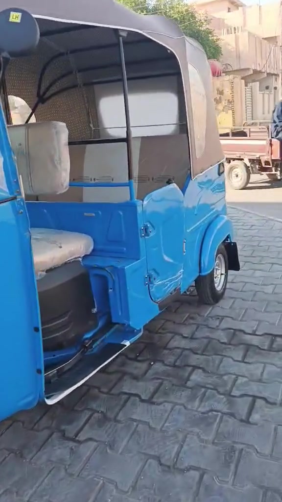 تكتك كفالة عامه لبيع 21رقم سنويه شراي يتصل ***********
