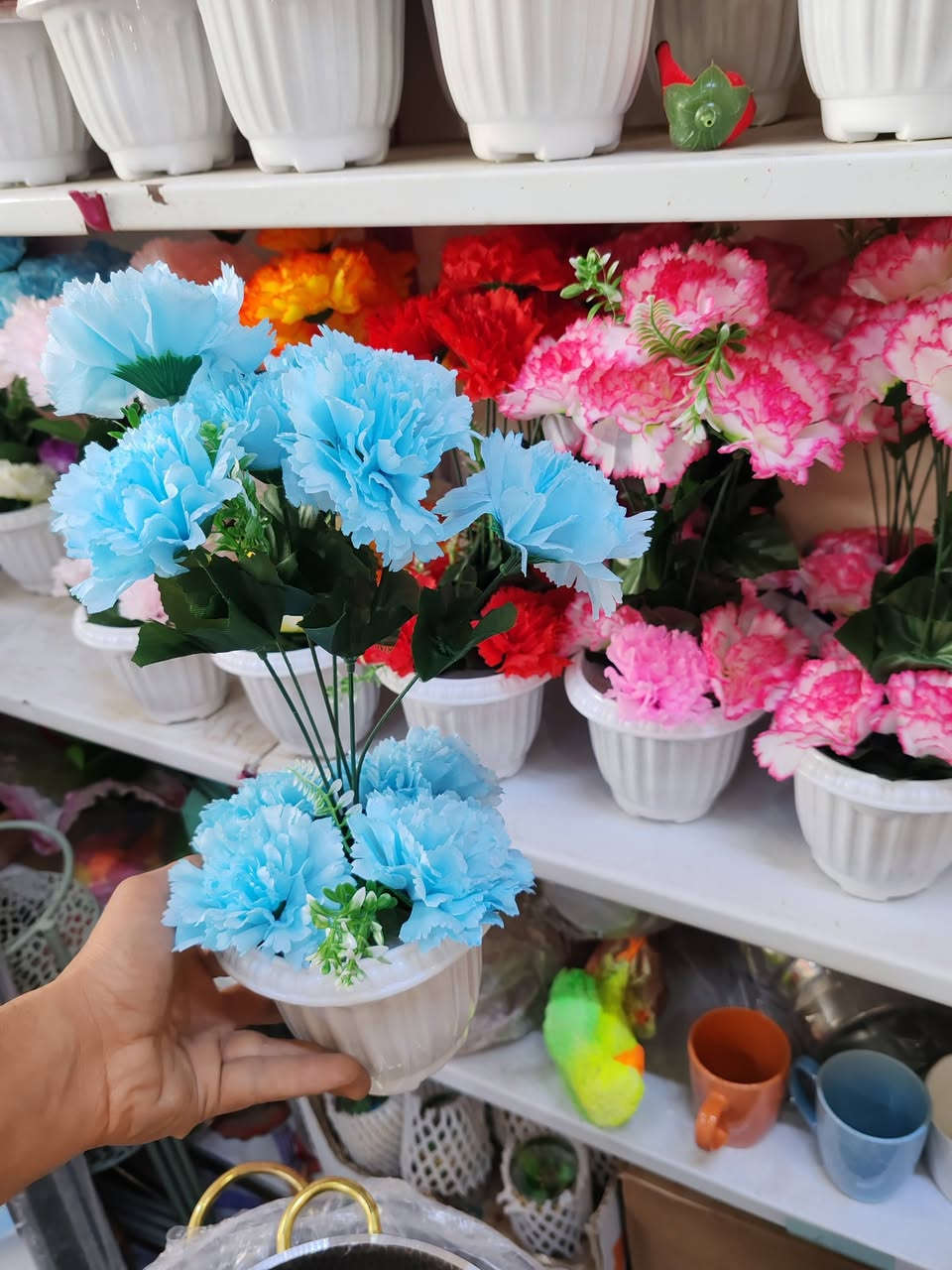 اللهم صلي على محمد وعلة ال محمد
تخفيض على اسعار الورد 
العنوان الرميثة مقابل تقاطع سوك العصري مجاور ال عارف اهل المخضر قرب شارع السبيس قرب شارع المحافظة القديم
***********
