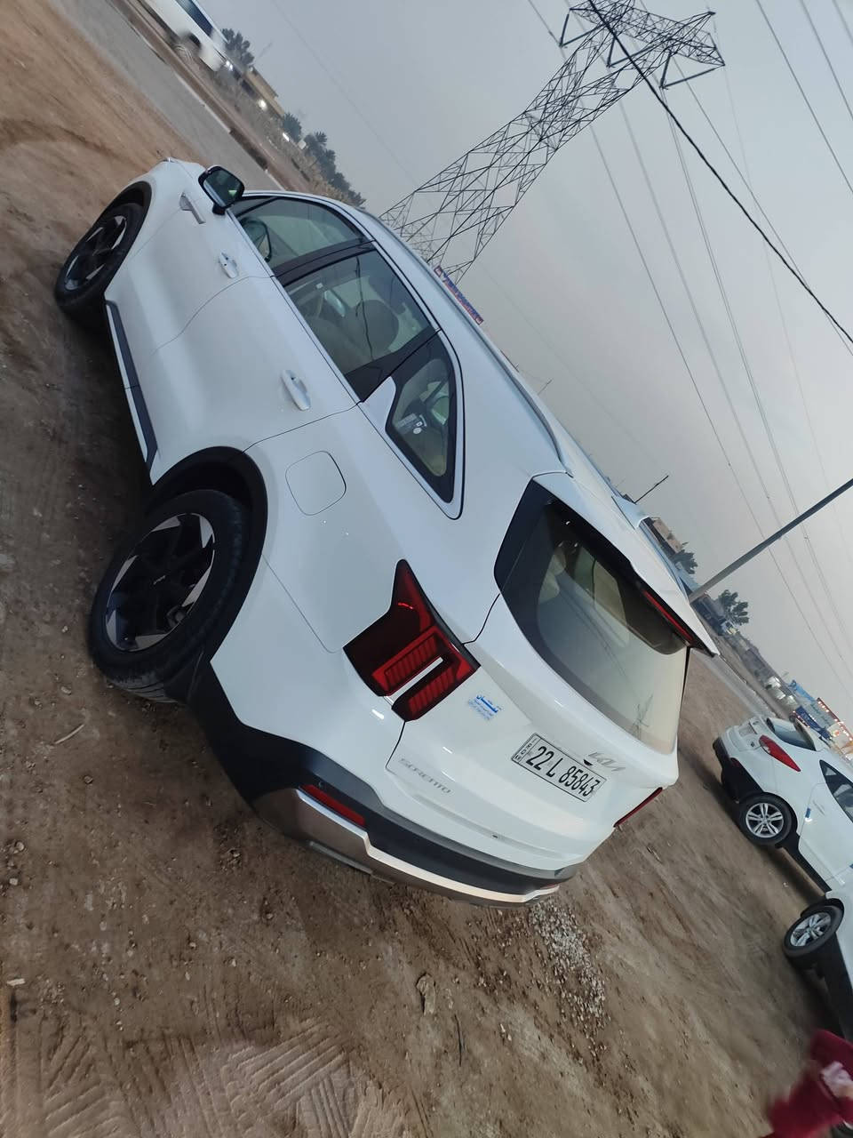 سورنتو 24 كفالة عامة خليجي ماشية 50 سيارة جديدة مابيهة اي نقص مكينة ٦ فول مواصفات  سعرهة 325  مكاني بغداد
***********
