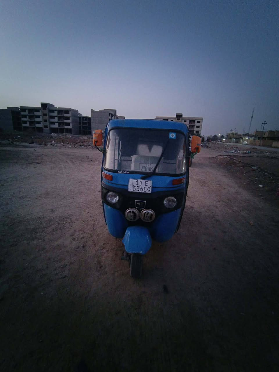 سلام عليكم تكتك للبيع موديل 2021 شهر 12 مكفوله من ضربه ومعجون وصبغ مكاني بغداد المدينه الصدر للاستفسار تصل علا الرقم ***********
