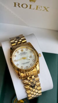 رولكس • نسائي • ساعة