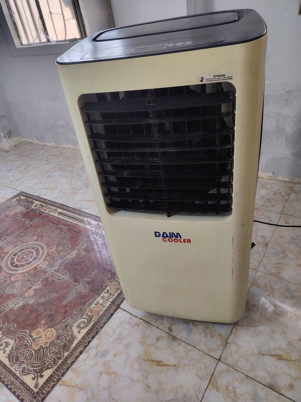 سلام عليكم
كونفيرا للبيع شغالة كلشي مبيها ماطورها فول
تشتغل عاللمس ٣ سرعات حلفاتها جدد ما صار شهر من شديتهن
سعرها ٧٥ وبيها مجال بسيط
مكاني الاعظمية شارع عمر
الشراي راسلني خاص


**إذا كنت صاحب هذا الإعلان وتريد حذفه لأي سبب، رجاءا أرسل رسالة إلى الدعم الفني**