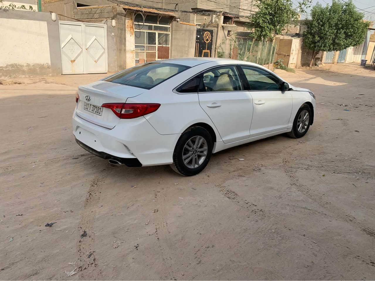 للبيع سوناتا 2017 وارد كوري غاز فقط 
رقم بغداد انكليزي سنويه لل30 تحويل مباشر
السياره مال جناي جاهزه كير ومكينه وحداديه وتبريد وتخم تاير السياره صبغ عام لغرض الترقيم توحيد للون الصوره داخل المنشور قبل الصبغ مكفوله من الكلبه ول تجوه ول عيب الشرعي بيع او مراوس حسب القناعه 
السعر 90 
مكاني النجف 
*********** النجف, العراق
