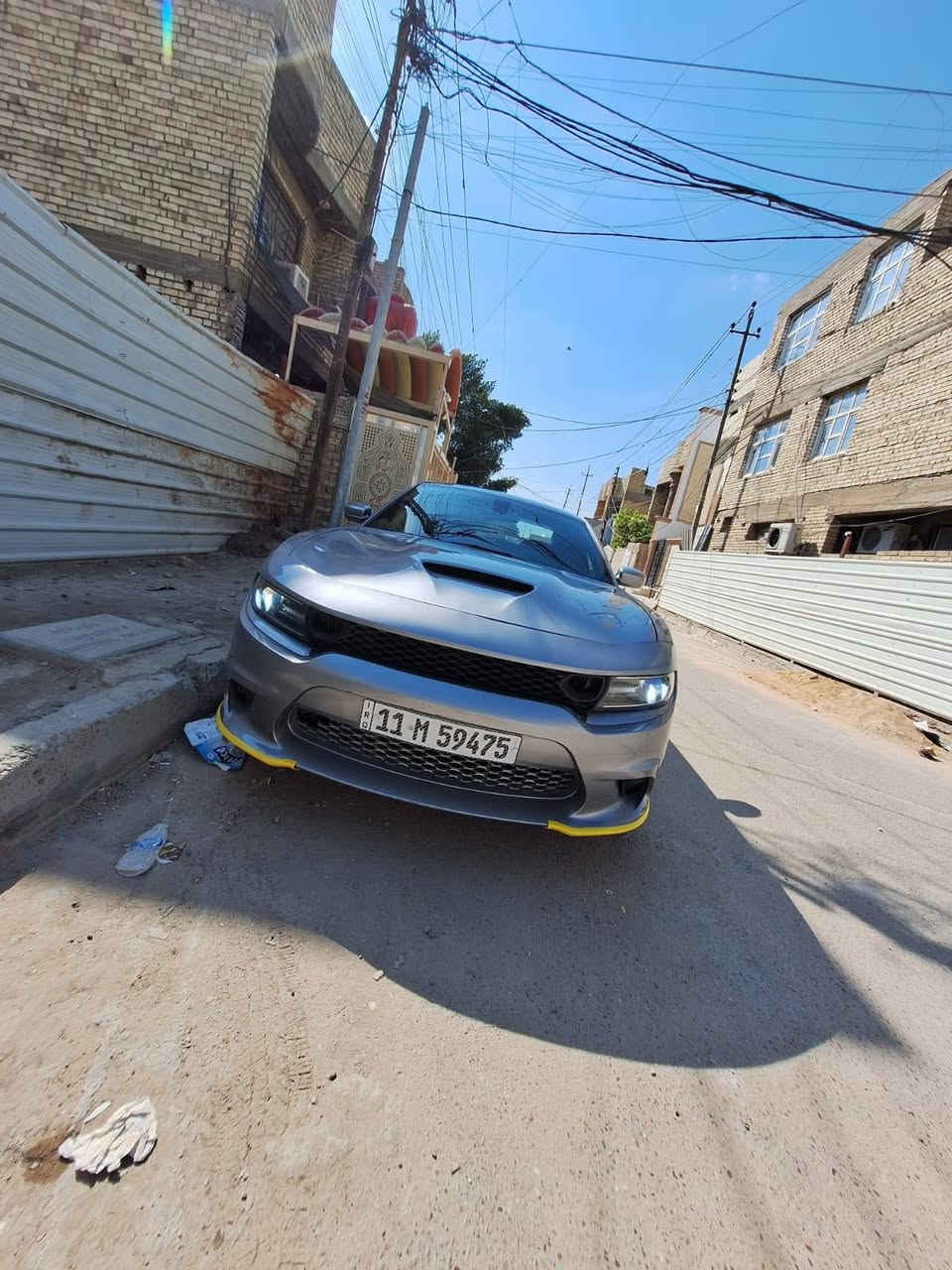 سلام عليكم
چارجر ١٦ فور ويل 
حادثه امامي بس خشم شاصي 
أيمن بيت تصليح فقط 
سياره بل عراقي بيه شخوط أو جراد  بس بدون ضربه بيع او مراوس 
حزام عله أيدي سويته شغل مرتب 
سعر 160 بيه مجال شي قليل 
بغداد رقمي ***********
