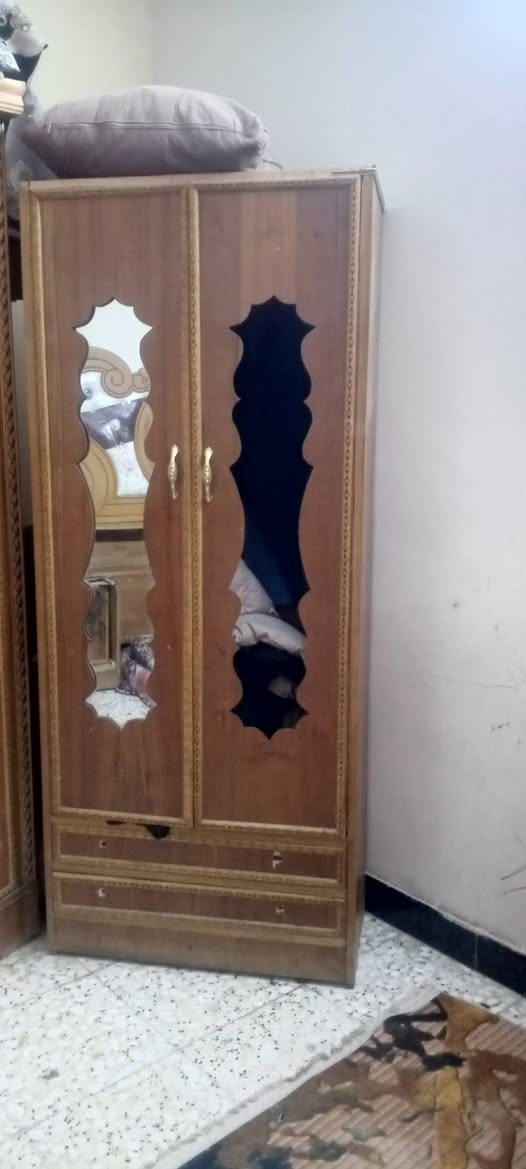 غرفه عراقيه لبيع تعبانه بيه كسر مثل ماواضحه بلصور السعر 350


**إذا كنت صاحب هذا الإعلان وتريد حذفه لأي سبب، رجاءا أرسل رسالة إلى الدعم الفني**