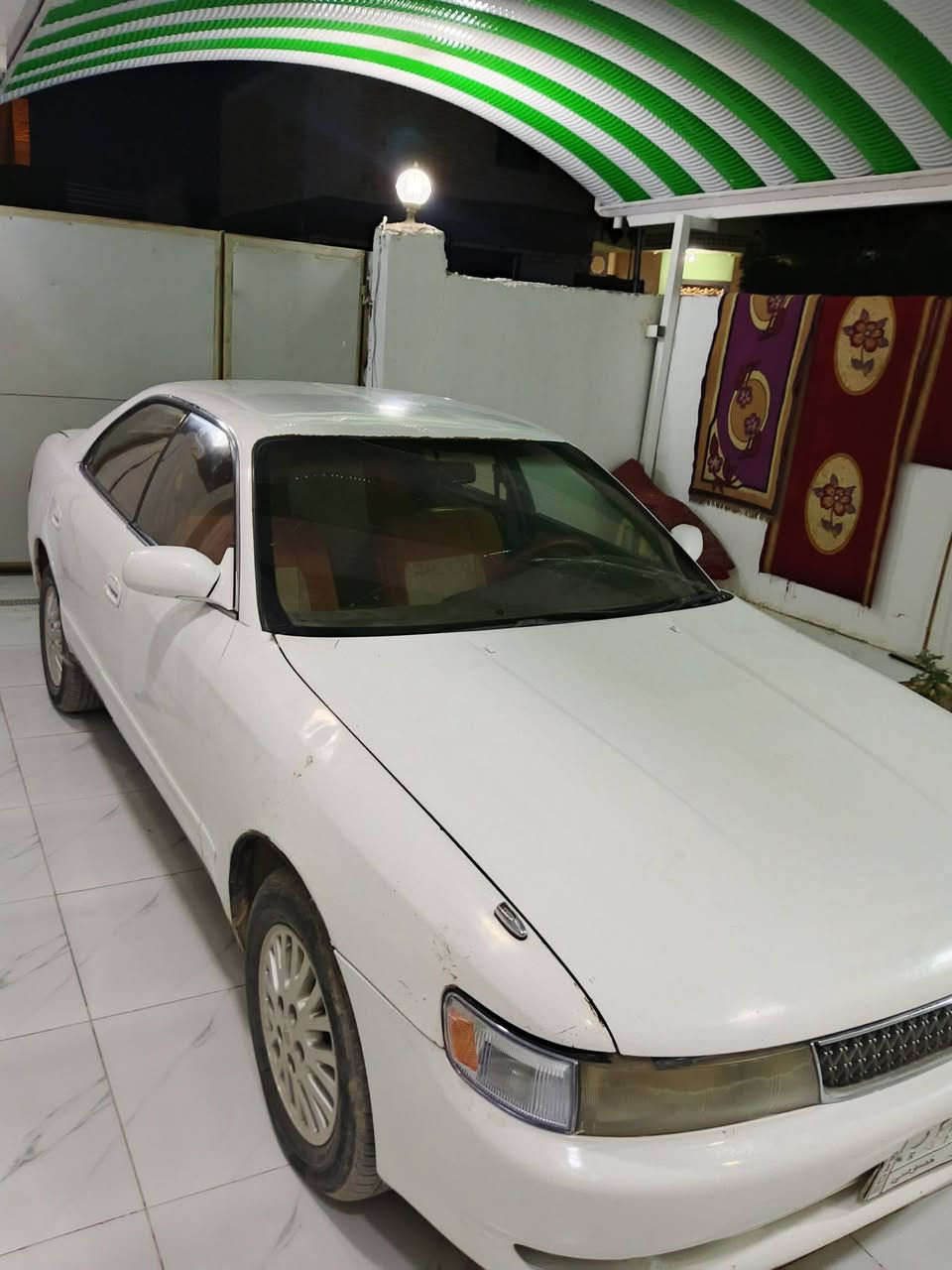 السلام عليكم 
سياره شيزر نفخ موديل 93 ماكينه وكير جدد تخم تاير جديد ممقفوله من الكص ونقل جثه جام كهربائي اربعه كهربائيات كلها شغاله حداديه 80% سياره جاهزه مال جناي اي نقص ما بيها رقم انبار تحويل مباشر مكاني نجف خان النص السعر 41 وبيها مجال الرقم ***********
