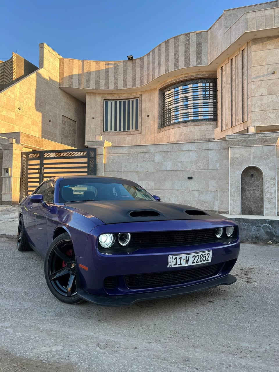 للبيع مديل 13 RT max
مكينة 5700 
بيها منظومة غار 
نقصها حداديه خلفيه
صبغ حزام مكان السياره بابل السعر ١١٨
***********
