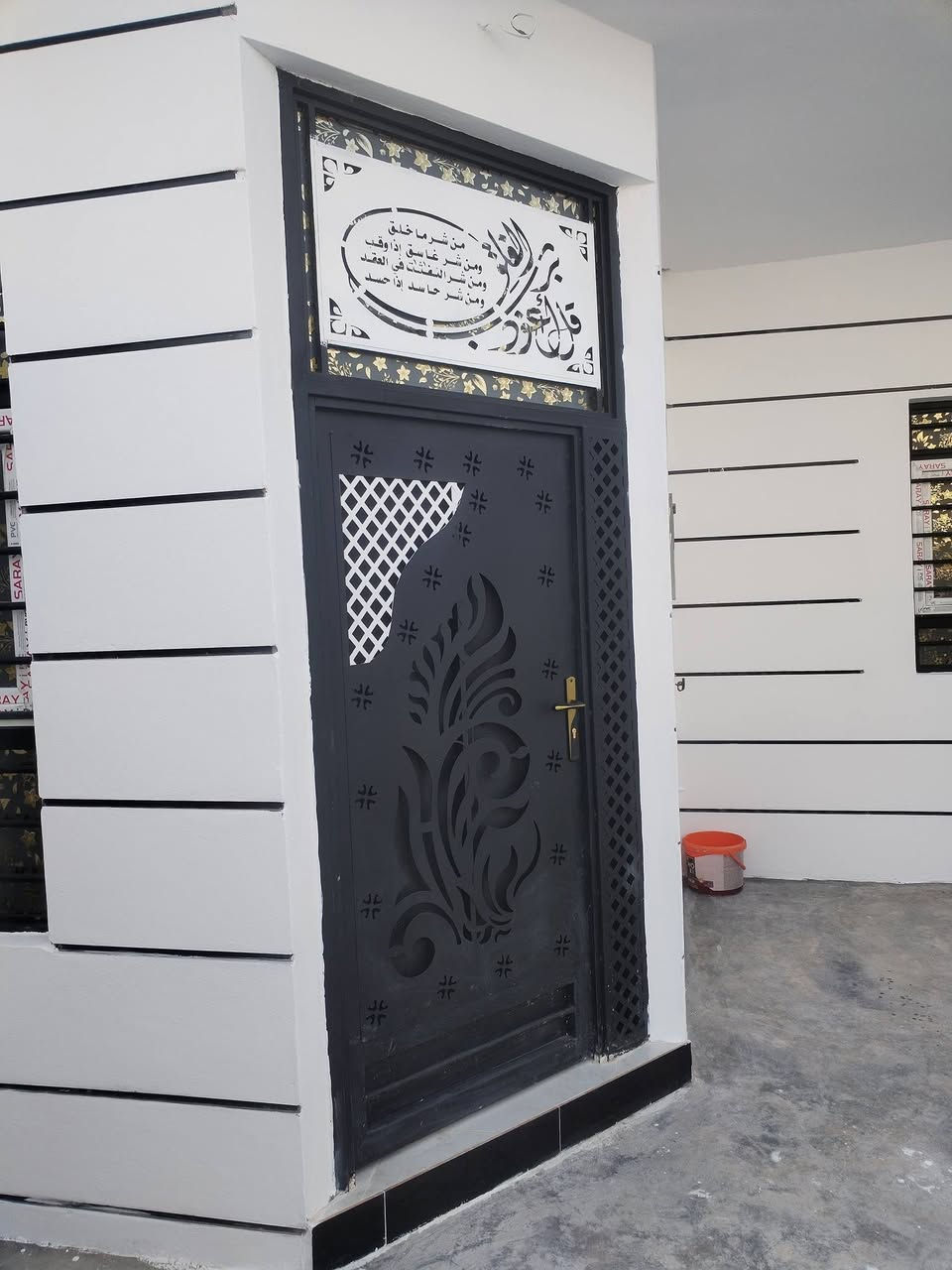 بعض اعمالنه انشاء الله ينال عجابكم يوجد لدينا جميع انواع زجاجات دبل جام زجاج تركي معجون زجاج لستيك المنيوم تواصل *********** العنوان طوز قرب امام احمد مقابيل ماركيت حسين معروف
