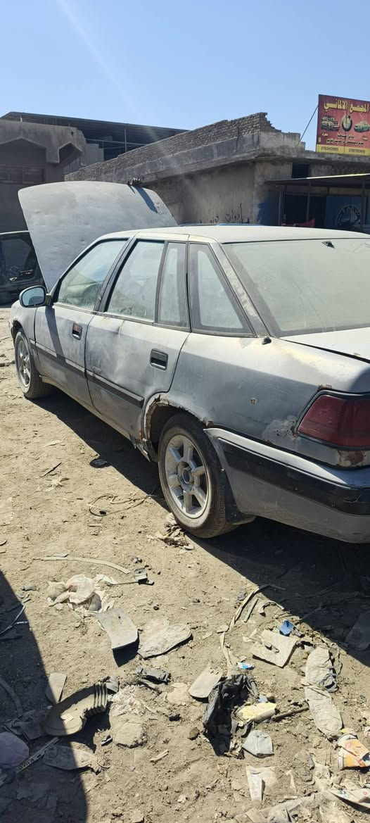 السلام عليكم اسبرو للبيع موديل 1994 كير مكينه فول السعر 18 وبيه مجال مكان بابل حله للاستفسار رقم *********** اني مكلف بل نشر
