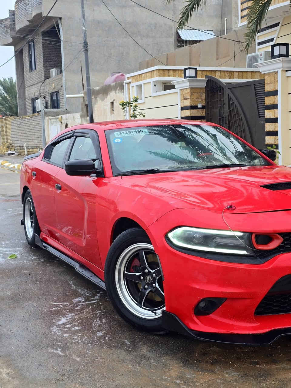 السلام عليكم جارجر 2017 sxt محدثه srt حادثه جاملغ وبنيد محدث مكينه3600 بالكارتون حداديه تخم تاير تبريد السياره جاهزه مابيهه نقص السعر 190وبيهه مجال رقم الهاتف ***********
