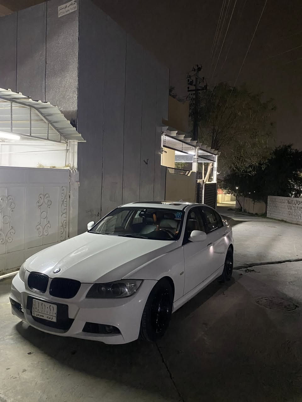 Bmw 328i  2011 
سنوية لحد ٢٠٢٩ هزه رقم جديد باسمي 
بيطاقة بنزين عدها
نواقص مابي 
كشن جلد بةصمة سلايت 
بيها هيلالين فقط
سعر ١٠٠ 
***********
