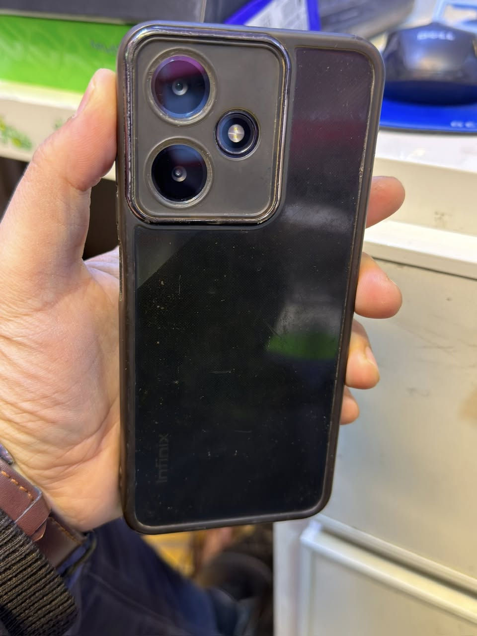 انفنكس هوت 30 بلاي
متاح موبايل انفنكس مفطور الشاشه مامأثر على اللمس البصمه شغاله ب 55
بغداد العبيدي الشهداء 
***********
ذ 128
