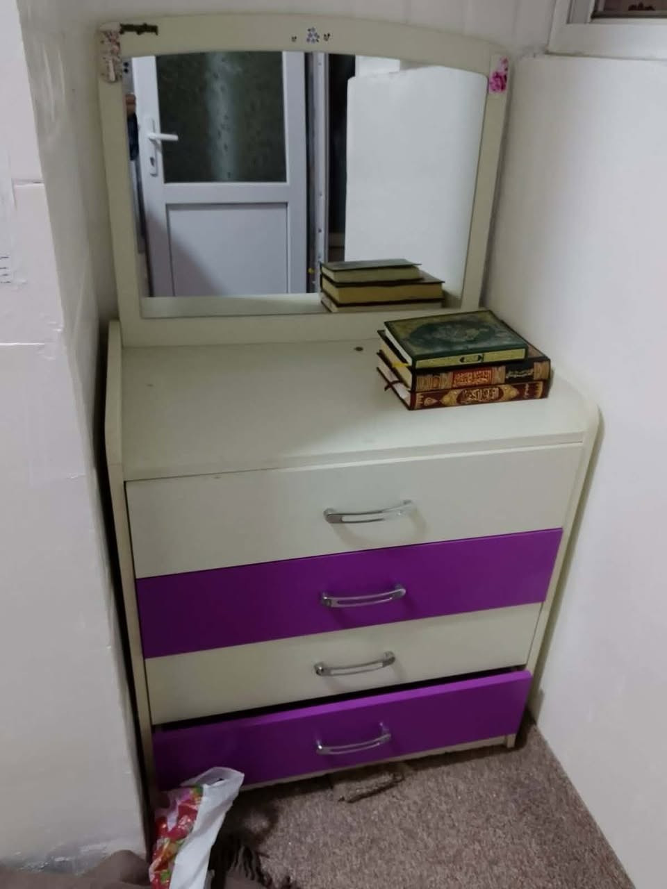 ئەم ژوری نوستنە بۆ فرۆشتن لەگەڵ دودۆشەكەكە
110هەزار
هەڵەبجەی شەهید
Re


**إذا كنت صاحب هذا الإعلان وتريد حذفه لأي سبب، رجاءا أرسل رسالة إلى الدعم الفني**