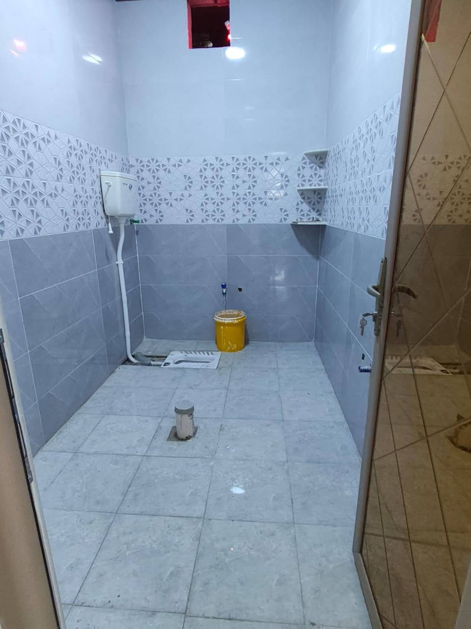 ♦️دار للبيع🏠دار للبيع♦️
    🔶 بسعر مناسب 🔶 
📍ابي الخصيب العوجه الابطاح قرب مدرسه العراقيه المساحه 125متر طابو زراعي عراقي السكف كونكريت السعر 45 للتوصل واتساب فقط متواجد ***********
