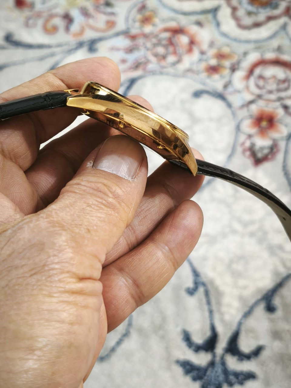 السلام عليكم..
برنارد اج ماير نصب تكويك لمتد ادشن مع العلبه الاصليه
نظافة الساعه ممتازه
القطر ٤٥ بدون الزمبلك
السير مستبدل والبوك والقفل اصلي
السعر ٣١٠ دولار


**إذا كنت صاحب هذا الإعلان وتريد حذفه لأي سبب، رجاءا أرسل رسالة إلى الدعم الفني**