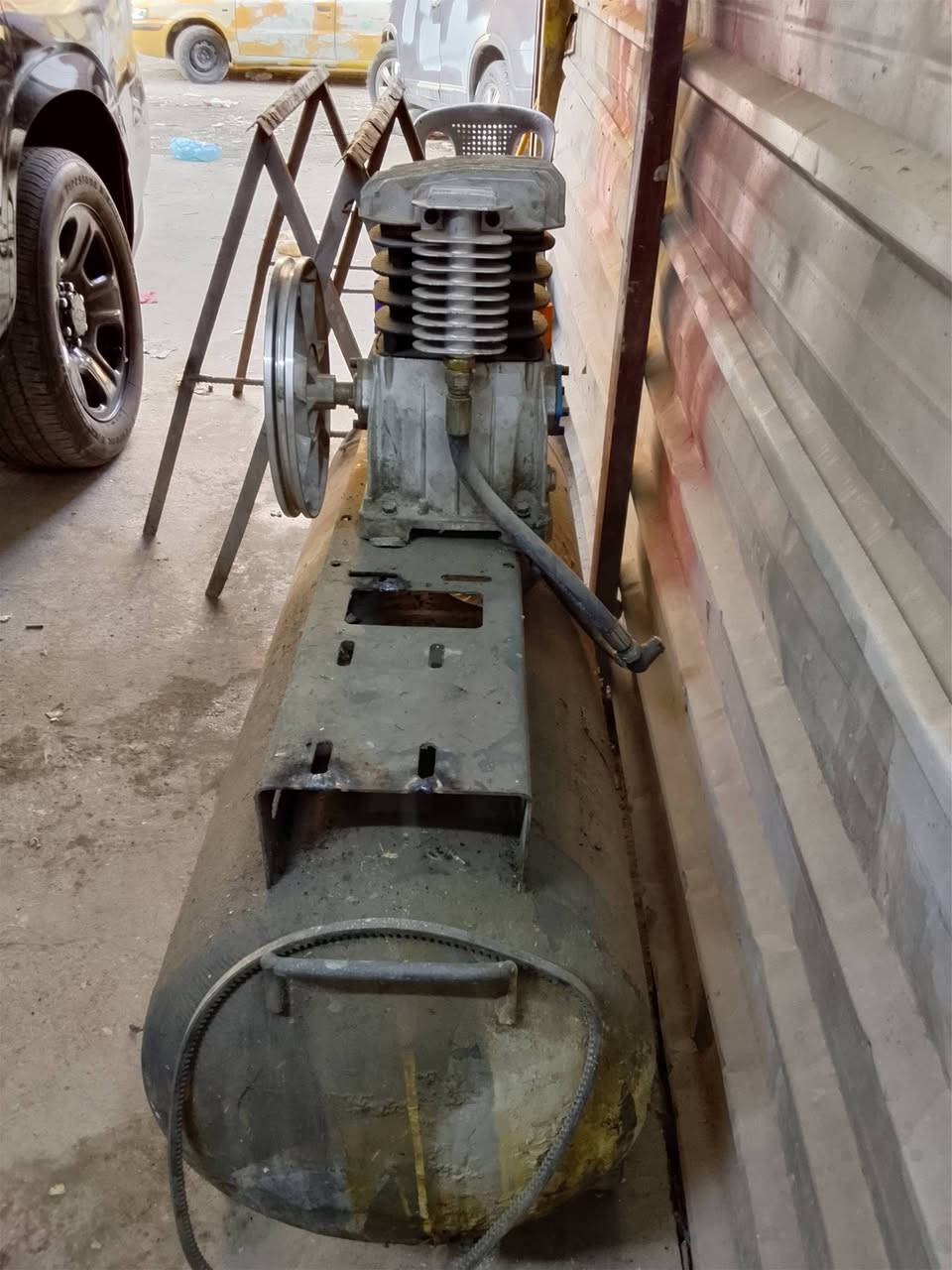 السلام عليكم كمبريسر هواء ظاغطه جديده حجم كبير
السعر 250
العنوان بغداد حي اور 
تلفون ***********
