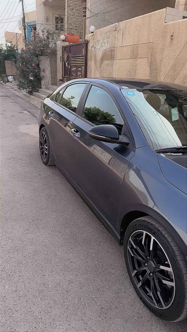 السلام عليكم كيا فورتي موديل  2023 جيتي  لاين رقم بغداد حره بسمي تحويل نفس اليوم  حجم المحرك 2000 دوش المرغوب حادثه جاملق وبنيد السعر 155 مكاني بغداد الاتصال  على الرقمم‏‪***********‬‏
