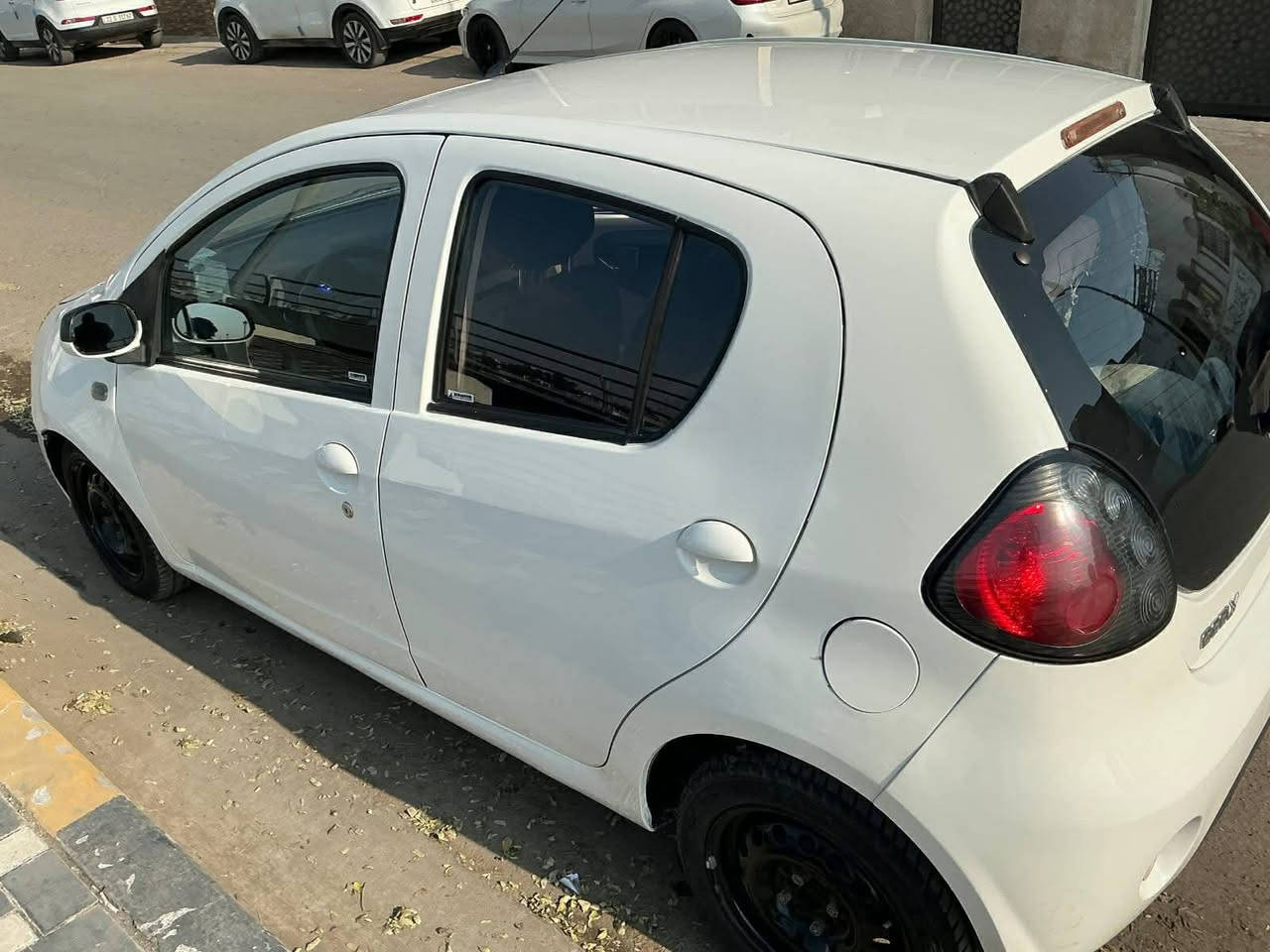 سلام عليكم باندا موديل ١٣بغداد نكليزي بسمي سياره مصبوغه حزام جماليه نقص كمبريسر مال تبريد السعر ٣٨ العنوان الاعظميه شراي يتصل ***********
