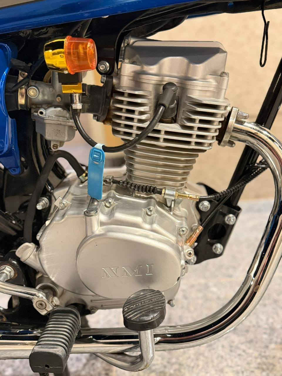 دراجه شلامجه اصلي ٢٣ شهر ال١١ مكفوله كفاله عامه المو شراي لا يتصل السعر ب١٤٥٠ وبي مجال قليل مكان واسط نعمانيه مامتواجد عل فيس الاستفسار عل رقم ***********
