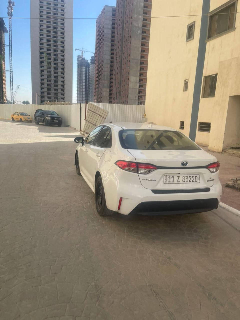 كورلا 2023 وارد امريكي Le
رقم بغداد تحويل مباشر مواصفات بصمه كامرة شاشة رادارات امامي جانبي تحديد مسار ثلاث انظمة قيادة 
حادثها موضح بالصور بارد فقط بدون صبغ
ماشيه ٧٣ الف ميل 
السياره جاهزه من كل النواحي 
مكان السيارة بغداد الكمالية 
السعر 128 
***********
