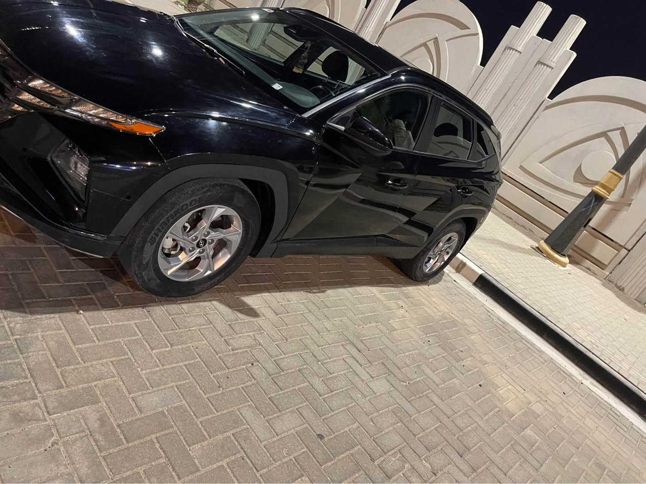 توسان 2024 وارد أمريكي sel
ماشي 100 كم
بيها اربع قطع 
جاملغ جهة السايق وبنيد تبديل فقط بدون صبغ …
وباب السايق والباب الخلفي( الصندوك) صبغ 
رقم بصرة بأسمي تحويل ثاني يوم
السعر 185 قابل للتفاوض 
+964 770 875 1355 واتساب
*********** اتصال شريحة
عنوان القبلة حي الجامعة البصرة, العراق
