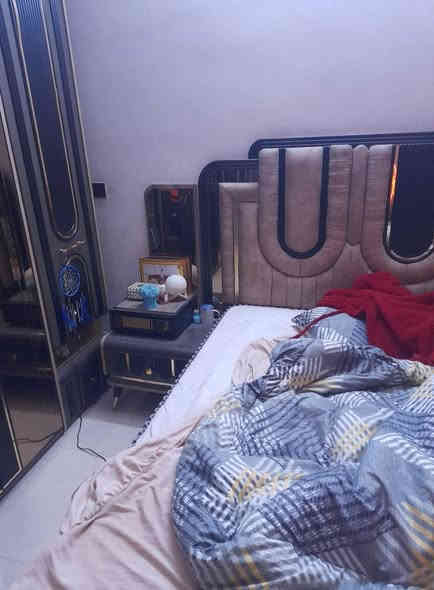 السلام عليكم
غرفة نوم تركية للبيع تتكون من ستة بوب وجديدة المكان بغداد الدورة للاستفسار الاتصال بالرقم *********** بيه واتساب
