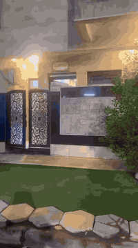 دار للايجار 80م حديث الغدير 704 يحتوي على 3 غرف نوم و اثنين حمامات متكامله داخليه  + واحد خارجي 

مدخلين صاله + هول  مطبخ حار وبارد

علما ان البيت يحتوي على مطبخ مؤثث + ٣ سبالت

 الكهرباء خصخصة 
الايجار ( مليون و١٠٠ ) وبي مجال

للاستفسار الاتصال على الرقم 
*********** 
مكتب عقار
