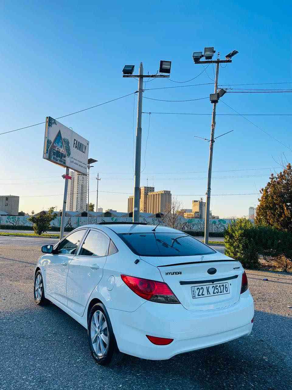 اکسینت 2013 
فول مواسەفات 
توند و تۆلە 
گێر و مەکینە بە شەرتە 
تەنها چاملخ لای سەکن و نیو دەرگە بۆیاغە 
4 تاییەی نوێ بۆ دانراوە
هەموو شتی تازەیە 
نرخ 106 وەرەقە 
*********** بۆ زانیاری زیاتر پەیوەندی بکەن أربيل, العراق
