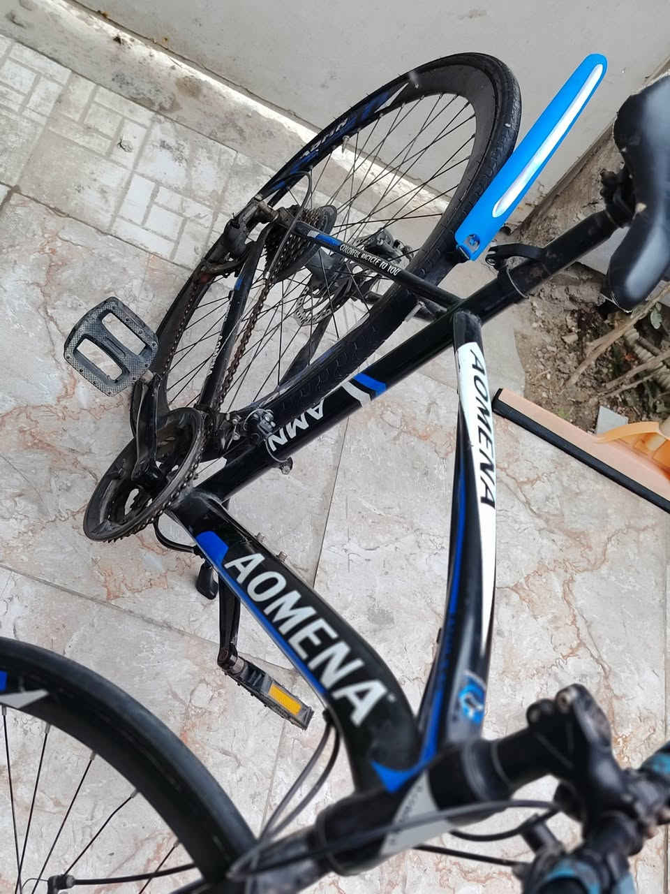 للبيع بغداد الشعب حي البساتين ***********
السعر 75
