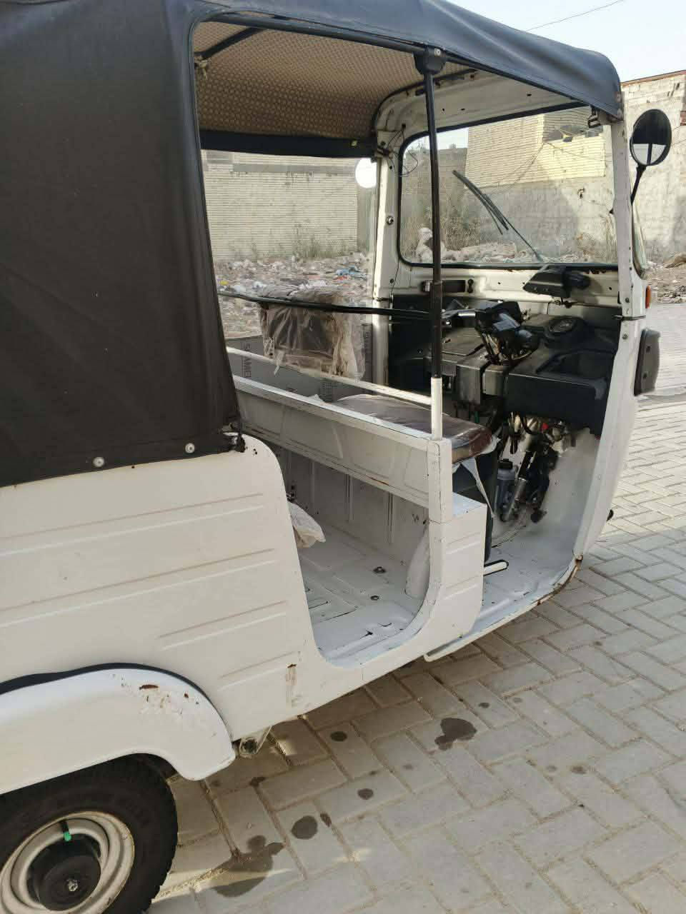 تكتك موديل ٢٠ نضيفه بيه بس تعمير الدوسات مكاني سبع قصور شارع ابو علي السعر ٦٧٥٠ بيه مجال بسيط ***********
