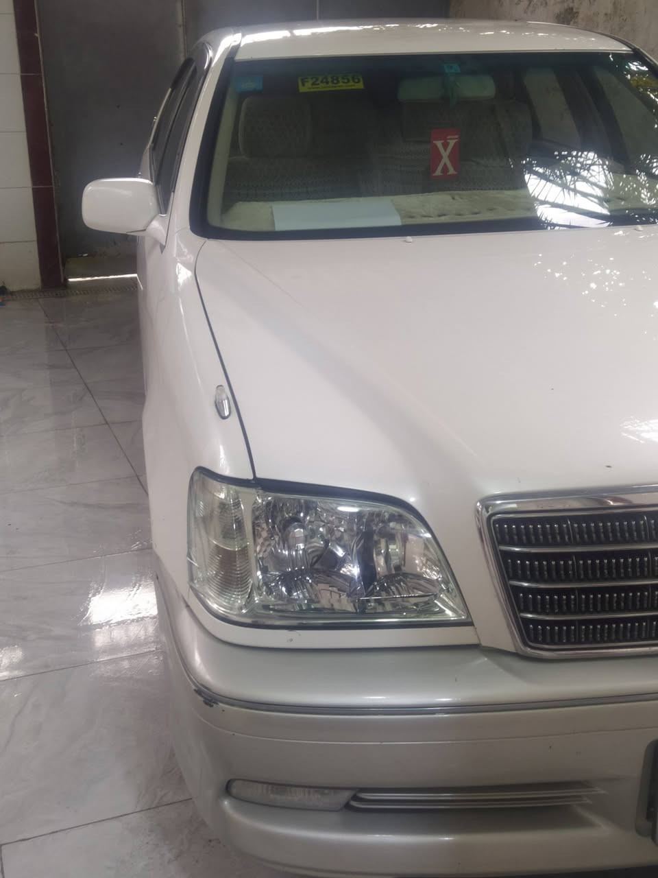 السلام عليكم
كراون ملكه للبيع
4دكم
كشنات كهرباء 
ستيرن كهرباء 
تبريد قطعتين
ثلاجه
برده خلفيه
محرك D4
مكاني البصرة قضاء القرنه 
للتواصل / ***********
السعر 155 وبيه مجال
