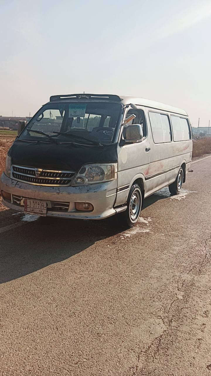 سلام عليكم قتون 2010 مكينه كير اكسل خير من الله بيه طخه بلبجم وبيه شاصي بي فطر ولباقي شوفت عينك تحويل ثانيوم مصفره من كلشي رقم نكليزي عارضها ب55وبيها مجال بسيط مكاني بغداد تقاطع النهروان  هاذا رقمي ***********
