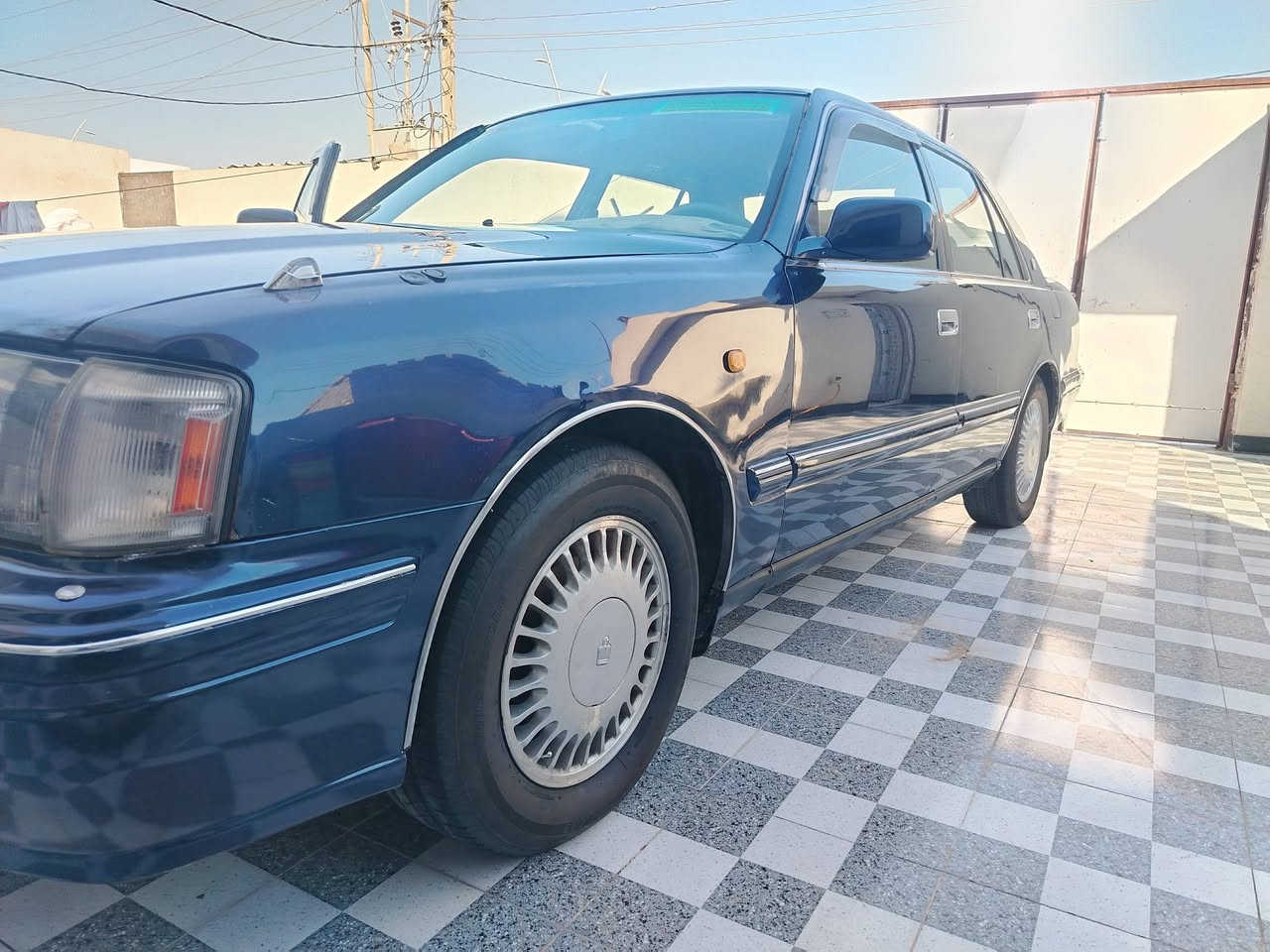🚙✨ تيوته كراون رويال  فئة بلاتينيوم | وكالة بعده ✨🚙
السعر 95وبيه مجال 

الفخامة اليابانية بأعلى المواصفات 👑

✅ موديل 2000
✅ فئة بلاتينيوم
✅ وكالة تيوته
✅ ماشية فقط 459066 كم
✅ مكفولة كفالة عامة
✅ جديده حيل 
✅ بحالة الوكالة وشبه زيرو
كشنات كهرباي خلفي 
امامي كلهن كهرباي 
تبريد ثلج شغال
قطعتين خلفي امامي
مكينه وكير 300
كهربايت كله شغاله 
ليت زينوون وكاله 
سياره فول للخير 

✨ سيارة تجمع بين الفخامة، الهدوء، والأداء المميز مع أعلى مستويات الراحة والتكنولوجيا.
📍 العنوان البصره 

📞 للاستفسار
***********
🔥 فرصة نادرة… سيارة شبه زيرو بمواصفات فاخرة وجاهزة
