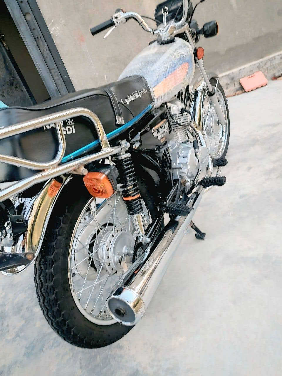 دراجه نامه شاصي 21 اوراق اصولي وكيل نوفل غراض كله 25 شرط تفيلس ما مفيلسه شوفت عينك غير متواجد عع فيسس ***********
