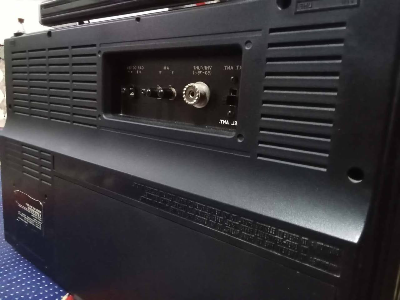 للبيع جهاز الوحش الناشونال NR. 82.F1.سعر الجهاز 280.قفل مكاني نجف
الموجات 
VHF. 1
VHF. 2
FM.VHF. 3
VHF. 4
VHF. 5
. 
LW
MW
SW. 1
SW. 2
SW. 3
SW. 4
HF البث الأرضي
فلاتر تصفية عدد 5.
موجة LSB. USB. التقاط أجهزة المنادات 
النطاق ال SW . مشكلة في جنل الموجات اشوية صعوبة الأنتقال من موجه إلى موجه لكن العمل طبيعي 
يعمل على 6.بطاريات . وكهرباء 220.
يعمل على هوائيات خارجية عدد 3.للتقوية الإشارة


**إذا كنت صاحب هذا الإعلان وتريد حذفه لأي سبب، رجاءا أرسل رسالة إلى الدعم الفني**