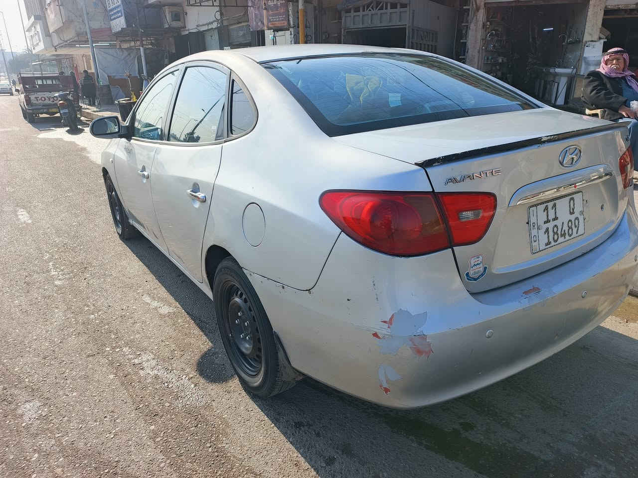 من رخصت الدمان----للبيع او معارض حسب القناعا---افاني نص فول يعني بدون بصما وتنتا. بيه حساسات خلفيا وتبريد لمس وتحكمات ستيرن محرك 16دكشن عالي  السيارا بيه صبق اني ابيعك حزام  موديل 2007 شرعيه جيرانا يعني تحول بل موصل شرط قرامات صفر  وترهم معارض حسب القناعا الشراي يخابر علفيس مامتواجد ***********
