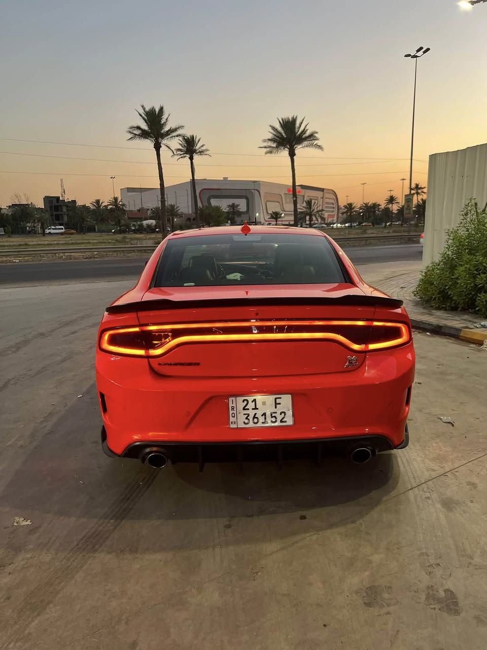 جارجر موديل2020 سكات باك🐝6400 لون مميز برتقالي السيارة ستوك مكينة كير مكفول والسيارة استخدام شخصي منازلة استعراض 
-كشنات تدفئه تبريد
-حساسات خلفية 
-شاشة كبيرة
-كراسي كهرباء 
-لايتات زينون
-زرع لايتات عدسه متغير الالون
-سستم صوت ALPINE
-شفتات ستيرن
-ويل نجمة خسفة قوية+تخم تاير جديد
الخلفي 315 /رقم سليمانية بأسمي هزه وسنوية جديد حادث السيارة بدون صبغ بارد بنيد وشوية جاملغ ايرباك طاك ماشة54ميل مكاني بغداد الوزيرية 
السعر 235 وبيها مجال /***********
