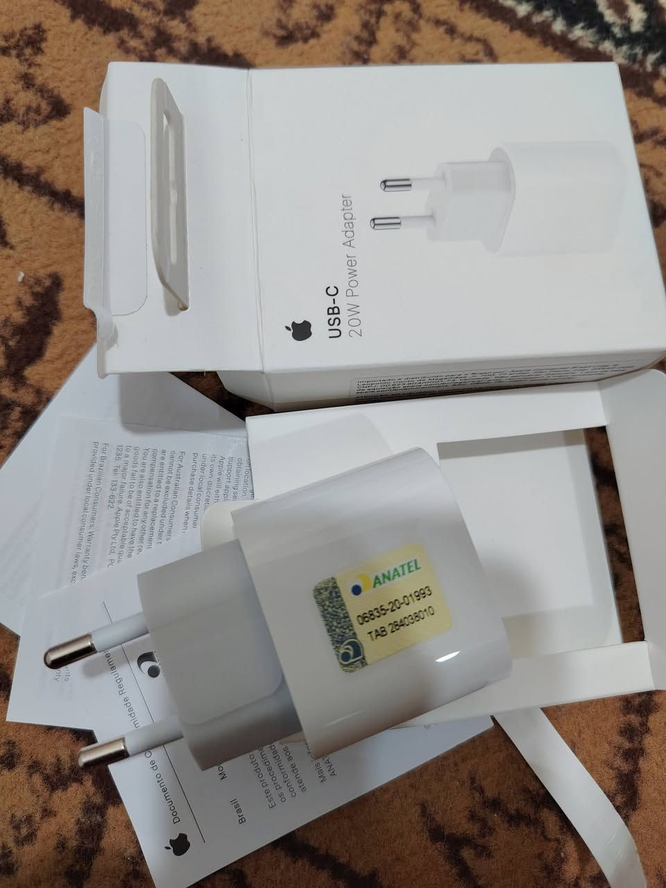 راس شاحن ابل
متوفر 3قطع
السعر 10 للقطعة
توصيل متوفر


**إذا كنت صاحب هذا الإعلان وتريد حذفه لأي سبب، رجاءا أرسل رسالة إلى الدعم الفني**