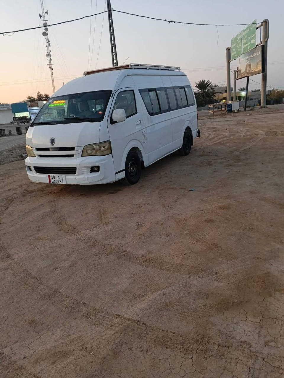جنبي موديل ١٤ رقم بابل سنوية ٢٨ سياره كفاله عامه ما عده بيهه طخه بل جنطه ومعمره يعني بس بل جنطه بيه صبخ ميكانيك اكسل تيوته مكينه وكير كفاله تبريد ثلج باب كهربائي منظومه غاز بيه دوشمه كاعيه جديده مسوينه وكشناته نظيفه وملاحظه اكو شخوط بل صفحه بينه صدر امامي وخلفي هايسه وجديد المكان بديالئ السعر 140وبيه مجال ***********
